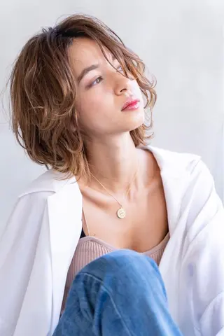 ショート カラー サイエンスアクア/艶 髪/レイヤー/清水のヘアスタイル