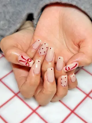 ネイル she saw me / shokoのネイルデザイン