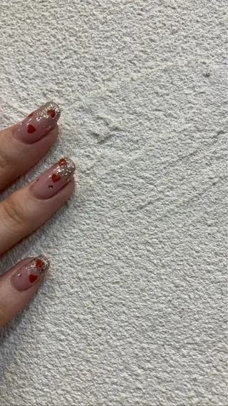 ネイル nailsalon　hue所属・小山 羽奈のネイルデザイン