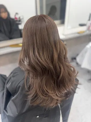 ロング カットカラー🩷 五島桜樫のヘアスタイル