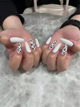 ネイル NAIL Salon IP所属・長谷川 奈緒美のネイルデザイン