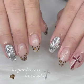 ネイル Two YUZUKIのネイルデザイン