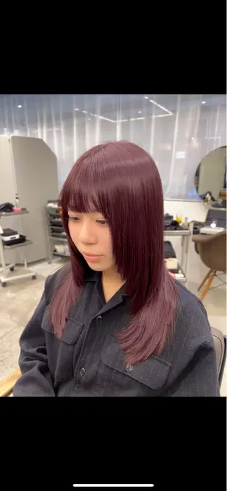 セミロング 絶対可愛い暖色カラー 🌷うる艶✨山下七海のヘアスタイル