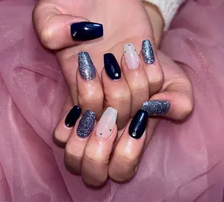 ネイル 𝐁𝐞𝐥𝐥 𝐦𝐞のネイルデザイン