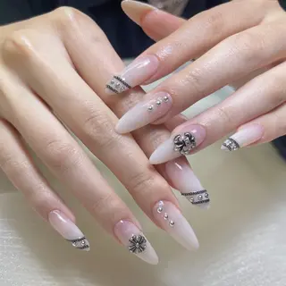 ネイル PIPPY  NAILS新宿のネイルデザイン