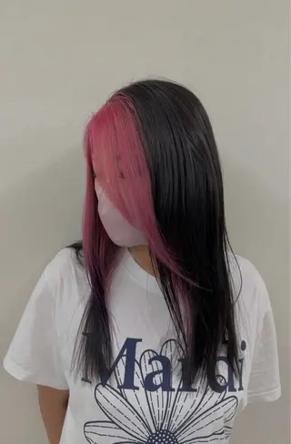 ロング 🫧ペール系カラー /デザイン秀喜🫧のヘアスタイル