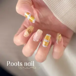 ネイル コンディショニングサロンRoots所属・コンディショニング サロンRootsのネイルデザイン