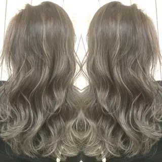 ロング カラー 井上 一平のヘアスタイル