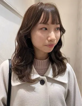 セミロング ✨くびれスタイル✨️ 戸嶋穂乃香のヘアスタイル