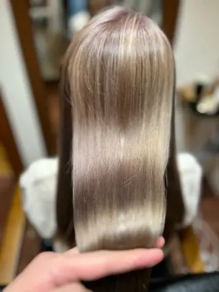 ロング 1%【横浜】 髪質改善&ケアカラーのヘアスタイル