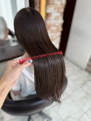 ロング ⭐️透け感カラー /齊藤容史⭐️のヘアスタイル