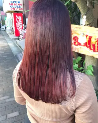 カラー 玉木 育実のヘアスタイル