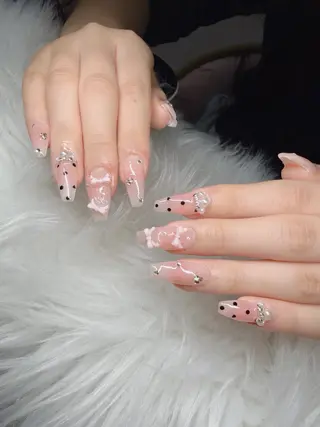ネイル Lee Nailsのネイルデザイン