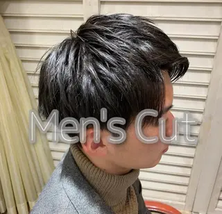 メンズ 艶カラー/韓国風ヘア 🩵shioneのヘアスタイル