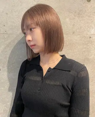 ショート ボブ/透明感カラー EMIRIのヘアスタイル