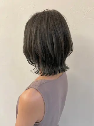 ミディアム カラー Agu hair time所属・time_ メラニーのヘアスタイル