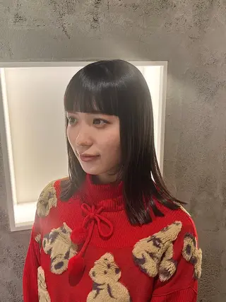 ミディアム ᴛᴏᴍᴏᴋᴀ / ᴄʜᴇʀɪのヘアスタイル