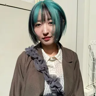 ミディアム 舟橋耀/ブリーチカラ ー/レイヤーカットのヘアスタイル