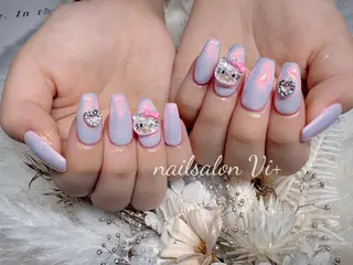 ネイル ✨Nailsalon Vi+✨のネイルデザイン