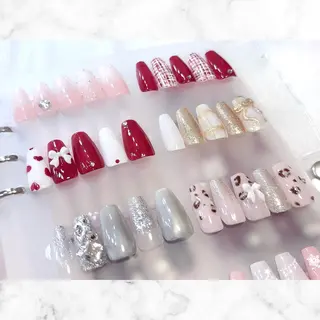 ネイル バストアップサロン LUNAのネイルデザイン