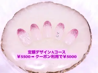 ネイル Nailsalon Dahliaのネイルデザイン