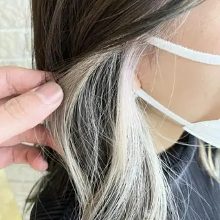 ロング カラー enn.bleach by t.a.g所属・SHUNTA /ブリーチ/レイヤーのヘアスタイル
