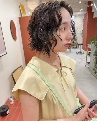ショート カラー ayu/伏見/名古屋 /パーマ/艶カラーのヘアスタイル