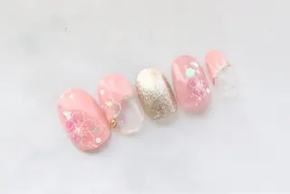 ミディアム ネイルN-STYLE スタッフのネイルデザイン