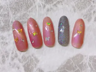 ネイル マジックミラー所属・マジック ミラーのネイルデザイン