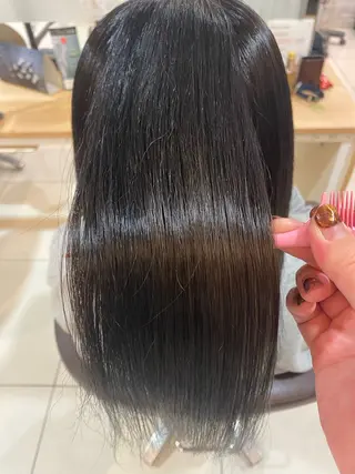 ロング カラー ミルクティーベージュ 暖色カラー/池田麻帆のヘアスタイル