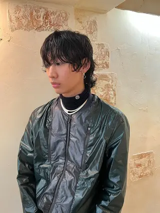 ミディアム パーマ メンズ 退色まで透明感ある ダブルカラー/リクのヘアスタイル