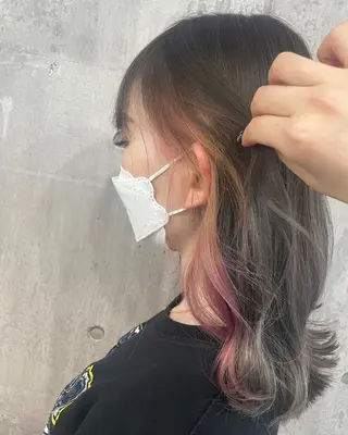 カラー _WHITE 浜松 店長 もえかのヘアスタイル