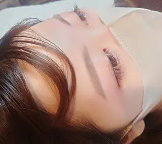 アイブロウ メンズ NAZ eyelash&eyebrow by medical salon所属・NAZ 表参道 Tomokoのマツエク・マツパデザイン