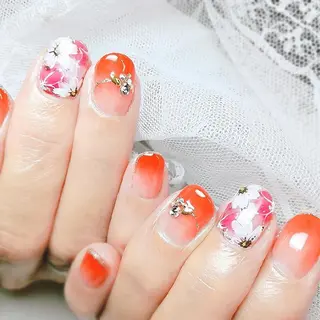 ネイル 柴崎 美幸のネイルデザイン