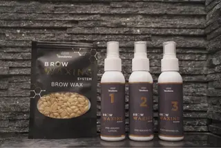 アイブロウ BROWS/ NAILSの眉毛・アイブロウイメージ