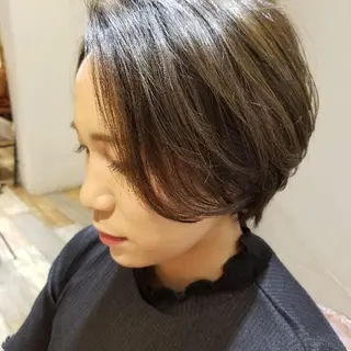 ショート カラー シールエクステ♦️ レイヤー♦️福田晃大のヘアスタイル