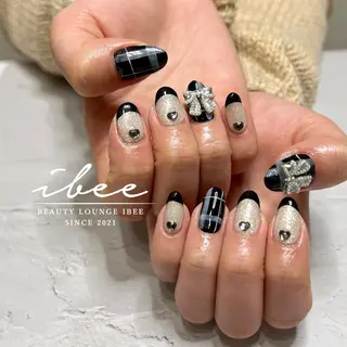 ネイル ibee nail 🤍yumiのネイルデザイン