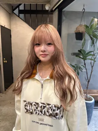 ロング カラー 森田楓乃/上前津/ 大須/ブリーチカラーのヘアスタイル