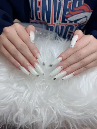 ネイル Lenie Shinokuboのネイルデザイン