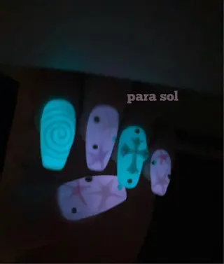 ネイル para ☀︎ sol by BECK所属・Para Sol nail　Maoのネイルデザイン