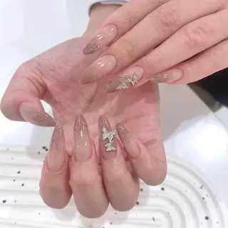 ネイル FLY Nail Salonのネイルデザイン