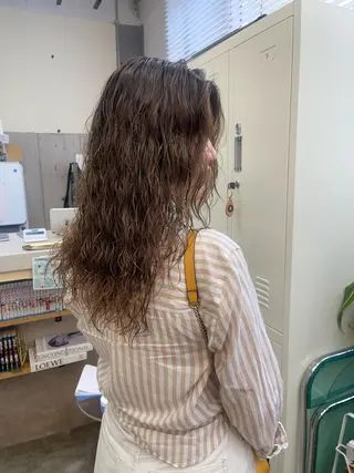 セミロング パーマ Peyp所属・早瀬 裕之のヘアスタイル