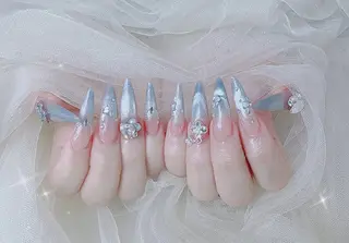 ネイル Meik Nail Salon所属・NaNa🎀 nailのネイルデザイン