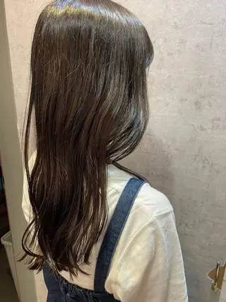 ロング カラー いいの ひかりのヘアスタイル