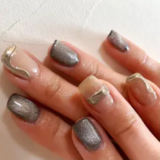 ネイル T Kのネイルデザイン