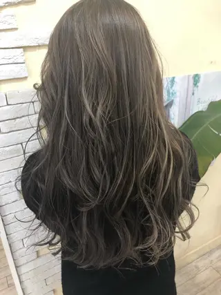 ロング カラー 🌟イメチェン美容師 🌟清水 大輝のヘアスタイル