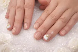 ネイル セプトアカデミー emiのネイルデザイン