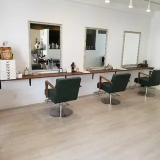 カラー 脱毛&eyelash IDEAL所属・IDEAL (中井)のマツエク・マツパデザイン