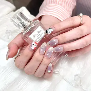 ネイル nailsalon muguet所属・muguet manaのネイルデザイン
