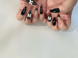 ネイル nailstudio ′ecole所属・nailstudio ′ecoleのネイルデザイン